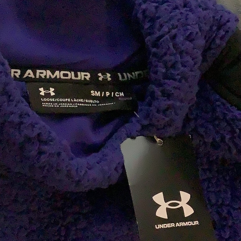 NWT Under Armour Sherpa fleece women’s sweater.  Size Sm/P/Ch (ck measurements).